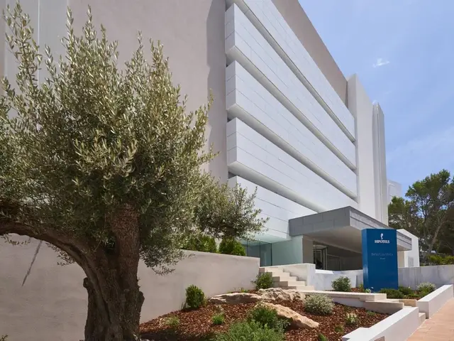 Hipotels Bahia Cala Millor photo 1