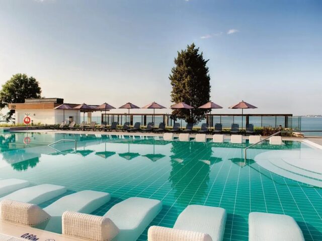 Secrets Sunny Beach Resort & Spa photo 2