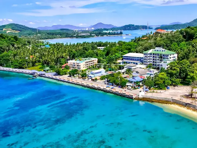 Ibis Phuket Kata photo 1
