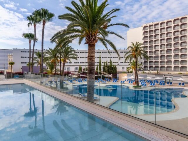 INNSiDE by Meliá Calviá Beach photo 3