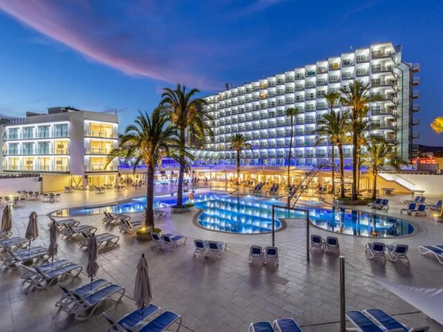 INNSiDE by Meliá Calviá Beach photo 0