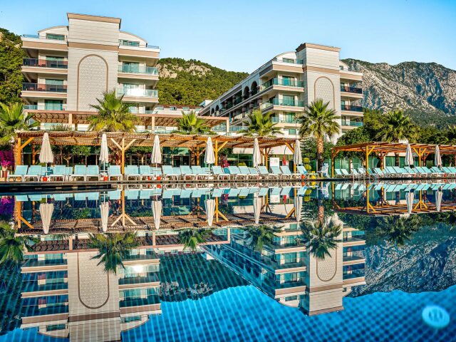 Dosinia Luxury Resort photo 0
