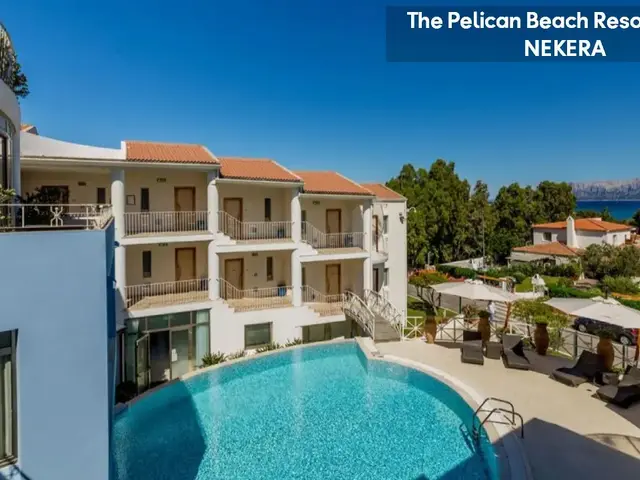 Pelican Beach photo 2