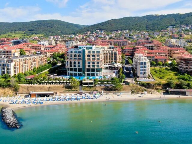 Grand Hotel