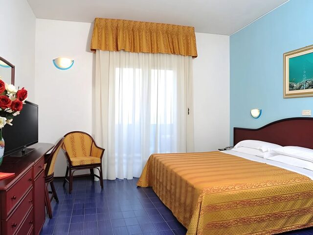 Vittoria photo 3