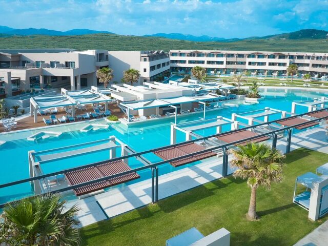 Euphoria Resort photo 2