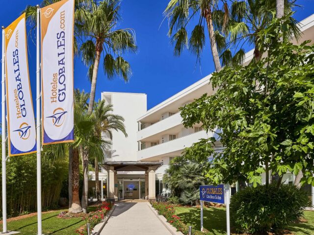Globales Cala Bona Suites