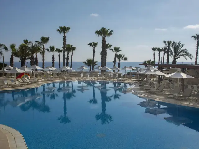 Louis Althea Beach photo 0
