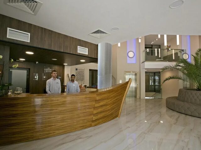 Royal Grand Hotel & SPA photo 1