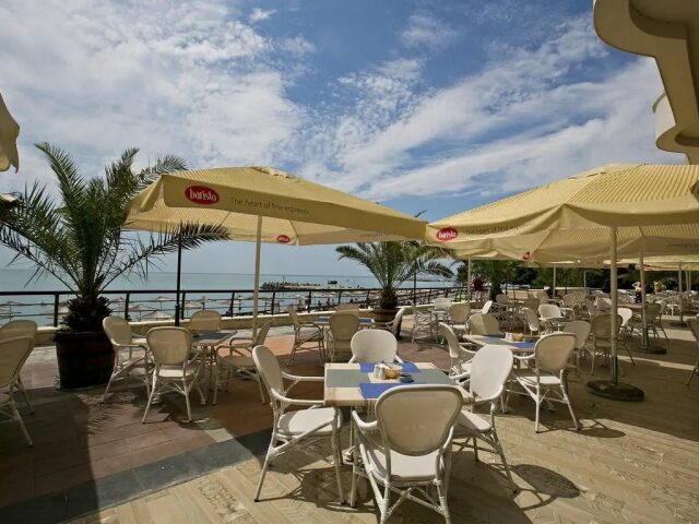 Royal Grand Hotel & SPA photo 3