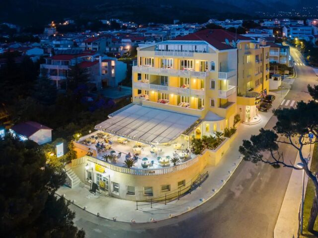 Villa Bacchus photo 0