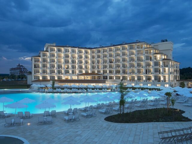 Sunrise Blue Magic Resort photo 2