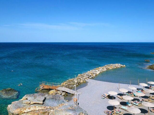 Royal Blue Resort & Spa photo 0