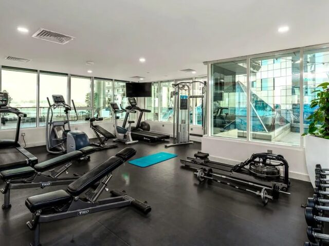 Ramada by Wyndham Dubai Barsha Heights photo 2