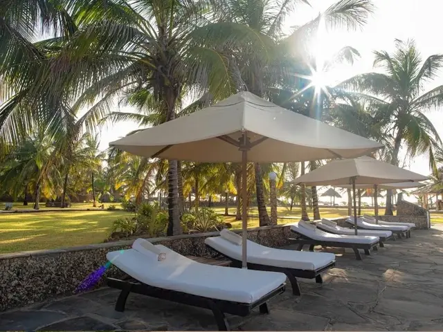 Ocean Beach Malindi photo 3