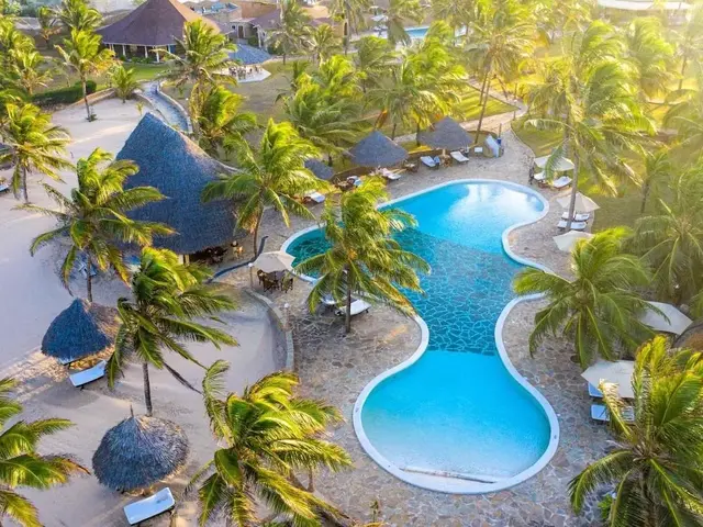 Ocean Beach Malindi photo 1