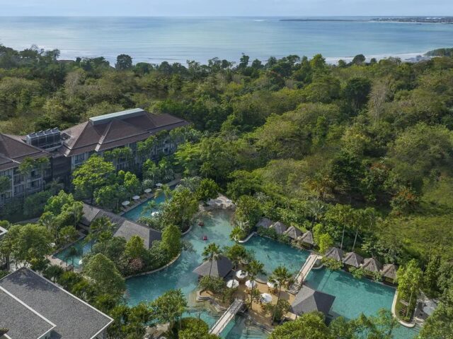 Movenpick Resort & Spa