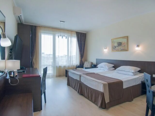 Rome Palace photo 1