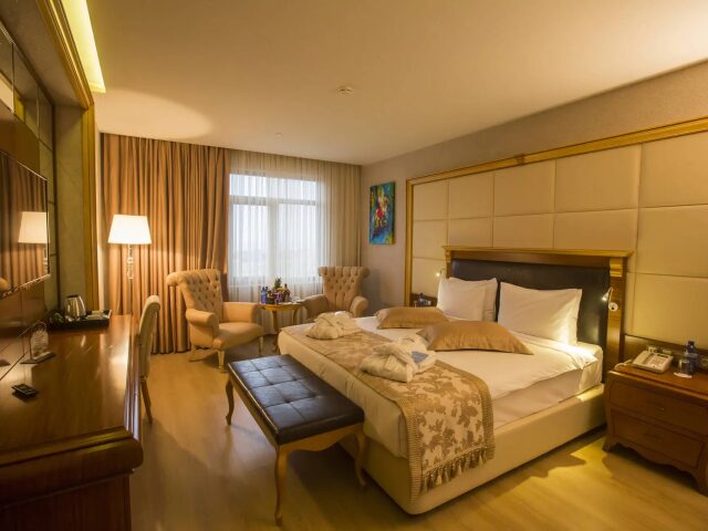 Wyndham Batumi photo 1
