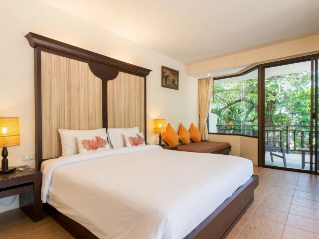 Patong Lodge photo 1