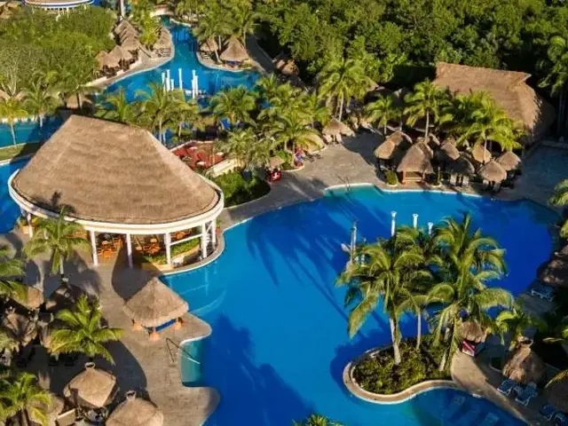 Iberostar Waves Paraiso Beach photo 1