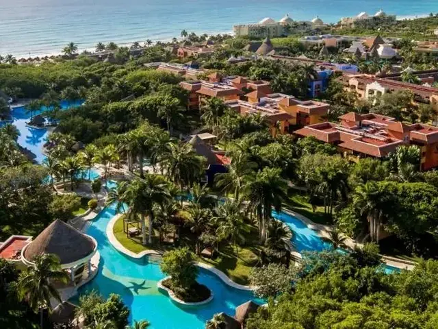 Iberostar Waves Paraiso Beach photo 0