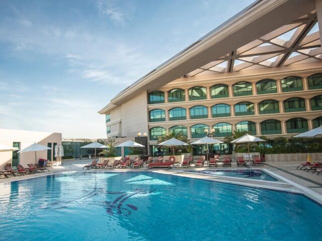 Movenpick Grand Al Bustan