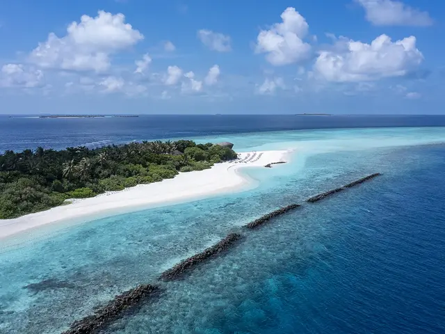Dhigali Maldives photo 0