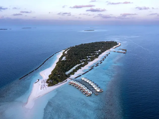 Dhigali Maldives photo 1