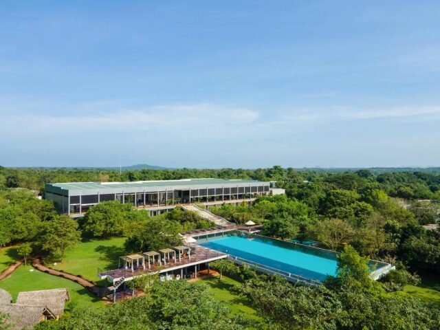 Aliya Resort photo 1