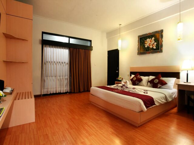 Puri Saron Seminyak photo 3