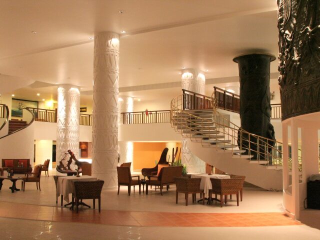Tropicana Hotel