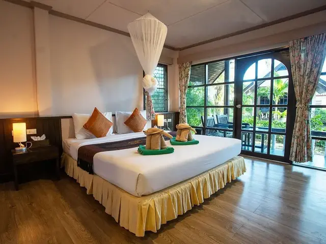Southern Lanta Resort photo 2