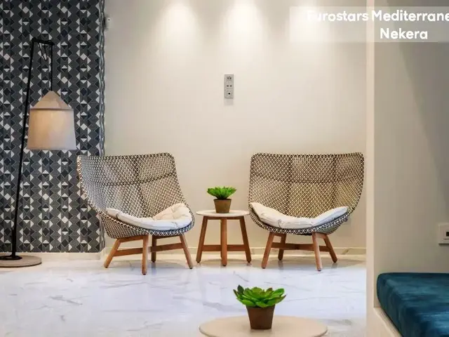 Eurostars Mediterranea Plaza photo 1
