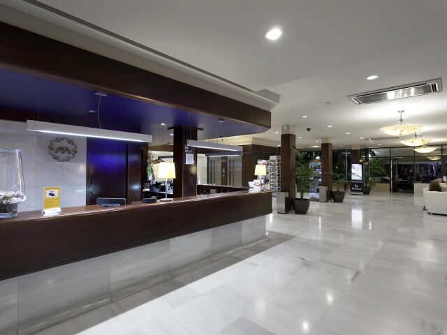 Anabel photo 1