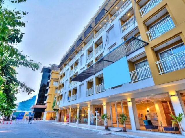 ASHLEE Hub Hotel Patong photo 2