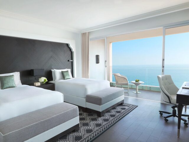 Fairmont Fujairah Beach Resort photo 2