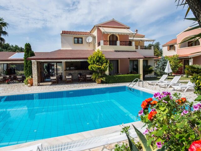 Villa Violetta photo 3