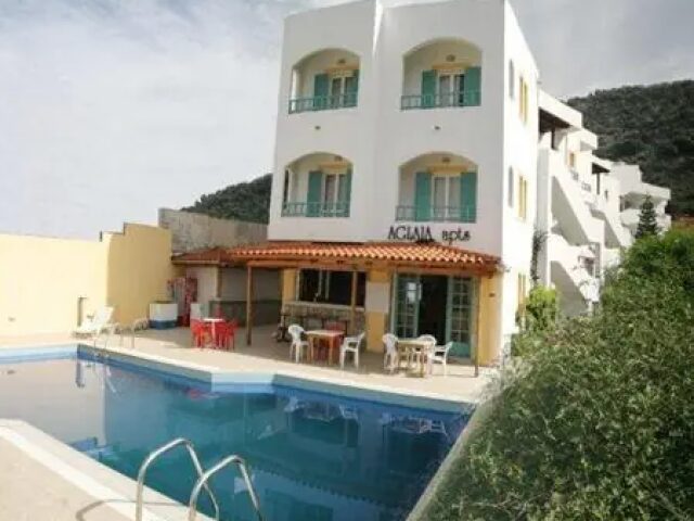 Aglaia Apartments photo 3