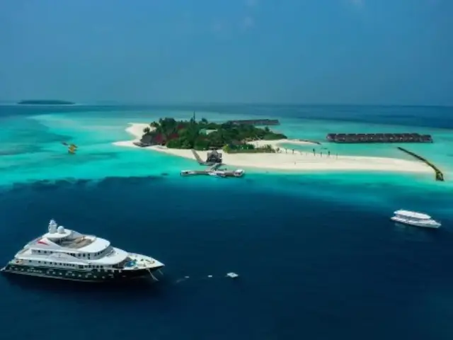 Dhigufaru Island Resort photo 3