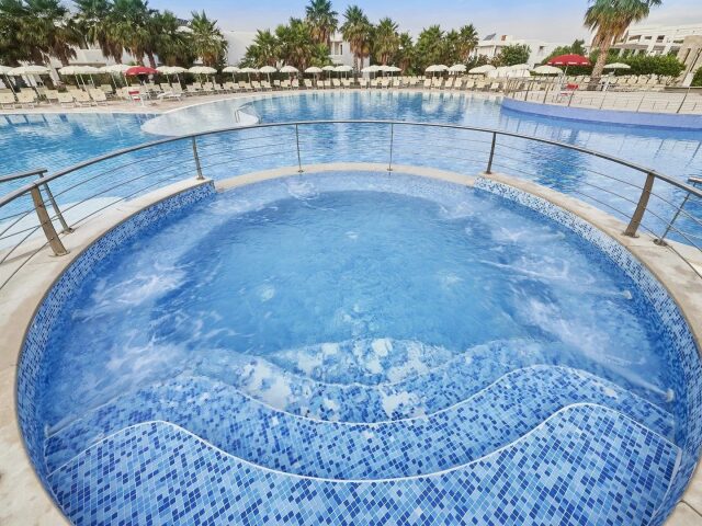 CDS Riva Marina Resort photo 1