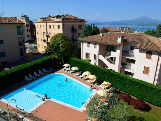 Bella Peschiera photo 0