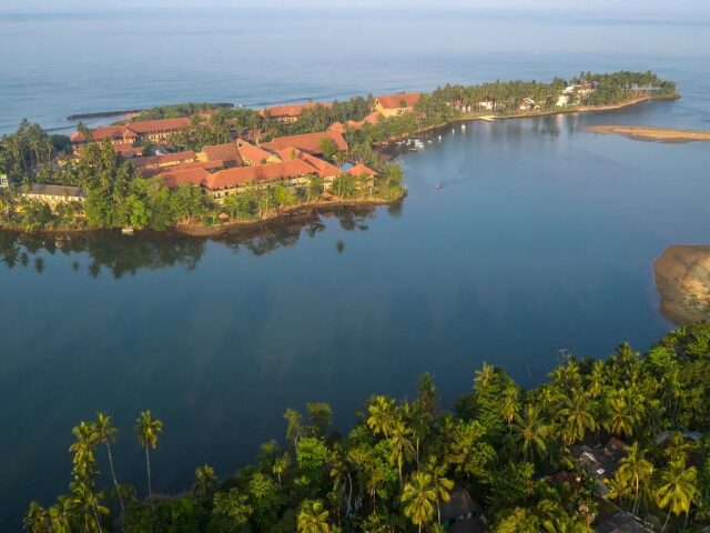 Anantara Kalutara Resort