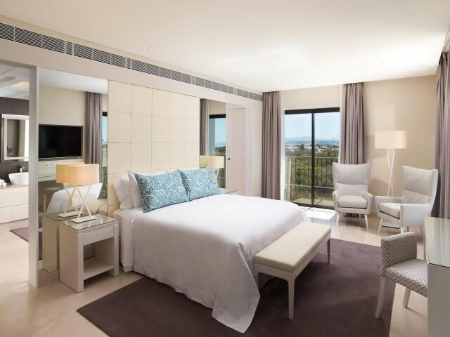 Pine Cliffs Ocean Suites photo 0