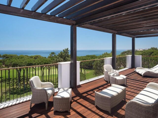 Pine Cliffs Ocean Suites photo 3