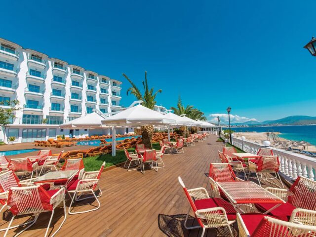 Saranda Palace photo 0