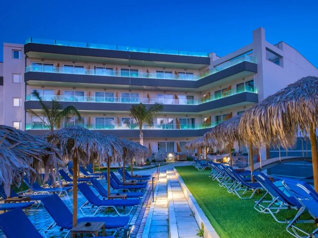 Infinity Blue Boutique Hotel & Spa