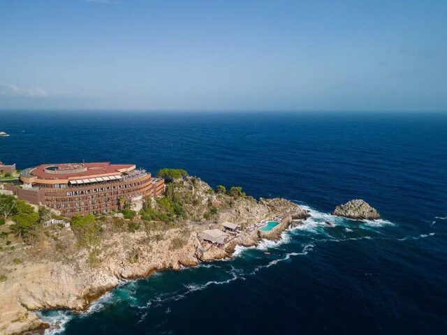 UNA Capotaormina