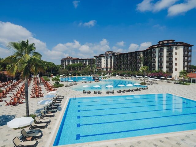 Selectum Family Resort photo 1