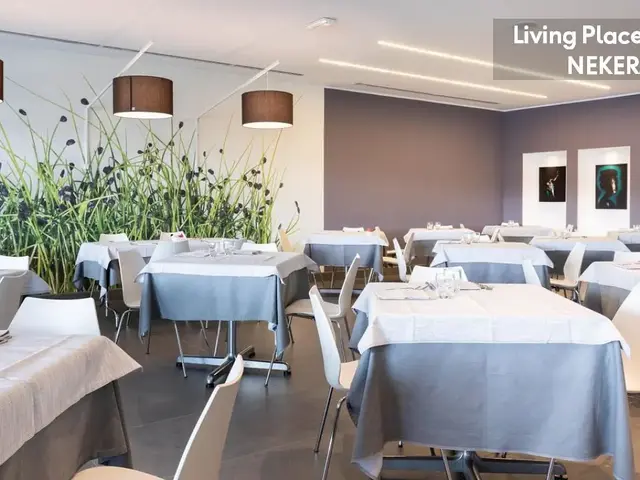 Living Place Hotel photo 3